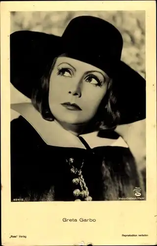 Ak Schauspielerin Greta Garbo, Portrait, Hut