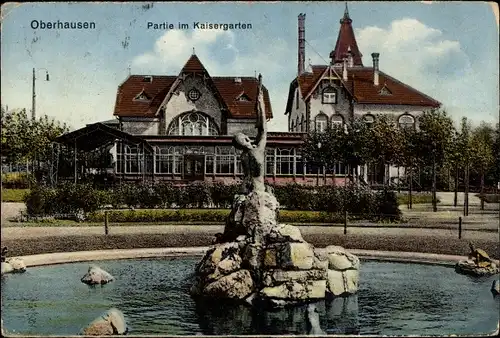 Ak Oberhausen am Rhein, Partie im Kaisergarten, Blick vom Brunnen