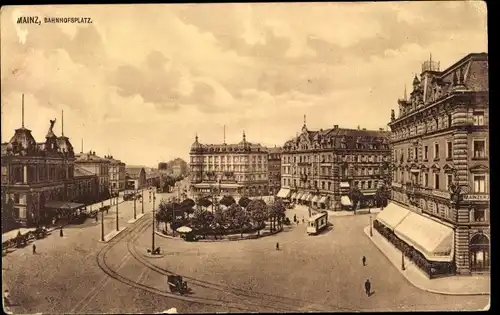 Ak Mainz, Bahnhofsplatz, Denkmal, Straßenbahn