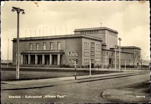 Ak Bitterfeld, Kulturpalast Wilhelm Pieck