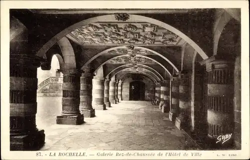 Ak La Rochelle Charente Maritime, Hotel de Ville, Galerie Rez de Chaussee