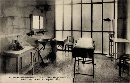 Ak Dijon Côte d'Or, Clinique Benigne Joly, Petite Salle d'Operations