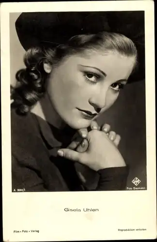 Ak Schauspielerin Gisela Uhlen, Portrait mit Hut