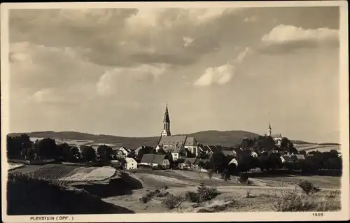 Ak Pleystein in der Oberpfalz Bayern, Gesamtansicht, Kirche