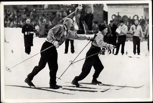 Sammelbild Olympia 1936, Finnische Skistaffel, Nurmela, Karppinen