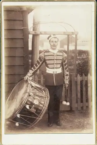 Kabinett Foto Tambour in Uniform, britisches Militär