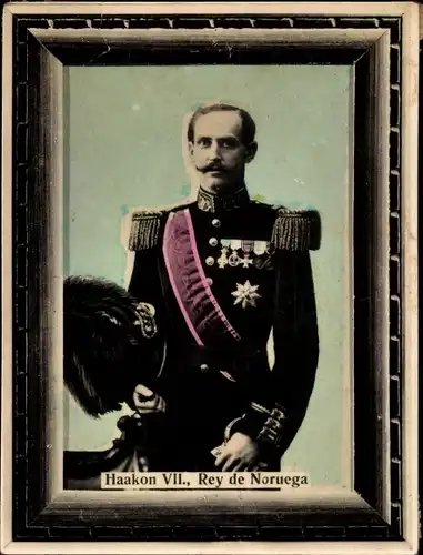 Foto Norwegen, König Haakon VII, Portrait, Uniform, Orden