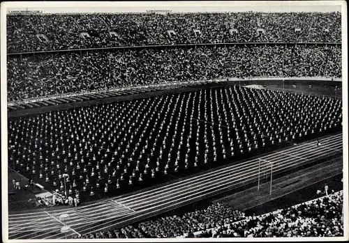 Sammelbild Olympia 1936, Gymnastikvorführungen der schwedischen Turner im Olympiastadion