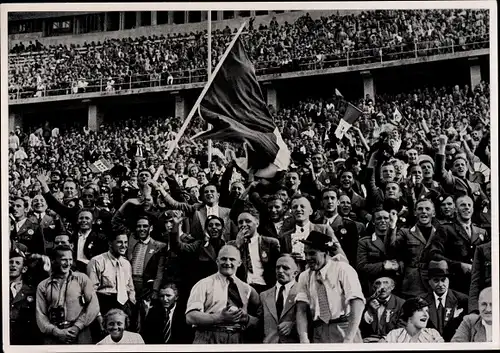 Sammelbild Olympia 1936, Italienische Ecke im Olympiastadion