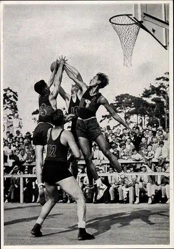 Sammelbild Olympia 1936, Basketballspiel Philippinen gegen Marokko