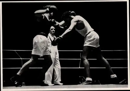 Sammelbild Olympia 1936, Boxer Herbert Runge gegen Lovell