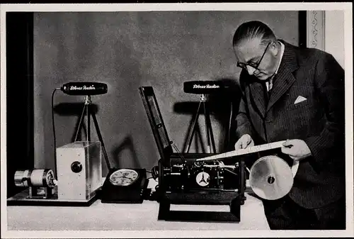 Sammelbild Olympia 1936, Filmaufnahme Apparat, Präzisionsuhr, Registrier Chronograph, Zielfotografie