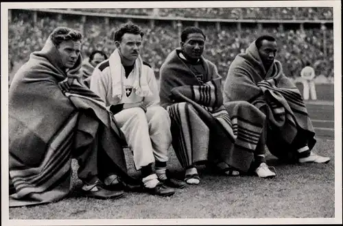 Sammelbild Olympia 1936, Sprinter Frank Wykoff, Paul Hänni, Ralph Metcalfe, Jesse Owens