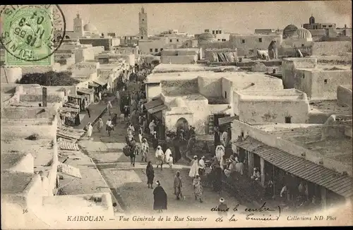 Ak Kairouan Tunesien, Vue générale de la Rue Saussier