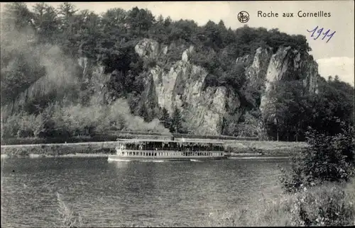 Ak Dinant Wallonien Namur, Roche aux Corneilles, Ste. ame. des bateaux luxe Namur