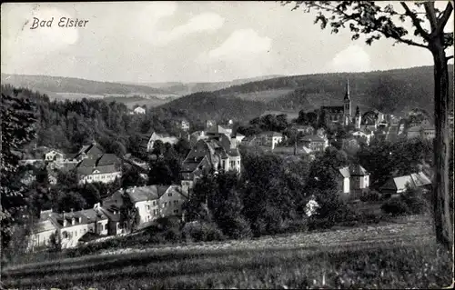 Ak Bad Elster im Vogtland, Gesamtansicht der Stadt, Kirche, Umgebung