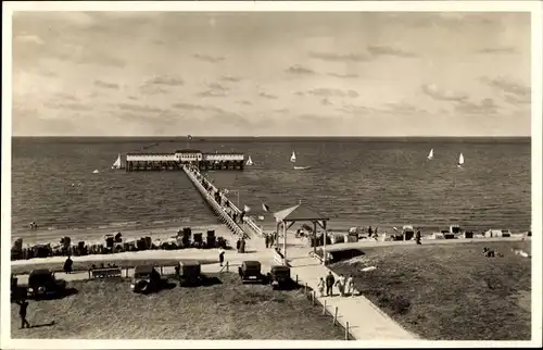 Ak Duhnen Cuxhaven in Niedersachsen, Blick auf Strand und Badebrücke