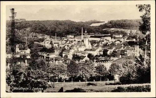 Ak Waldheim in Mittelsachsen, Gesamtansicht mit Blick nach dem Rathaus