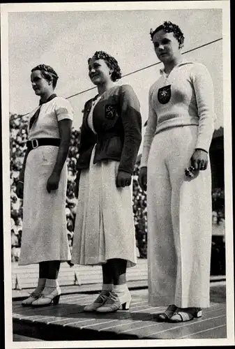 Sammelbild Olympia 1936, Schwimmerinnen Jeanette Campbell, Ria Mastenbroek, Gisela Arendt