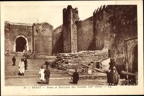 Ak Rabat Marokko, Porte et Remparts des Ouaias (XIIe siecle)