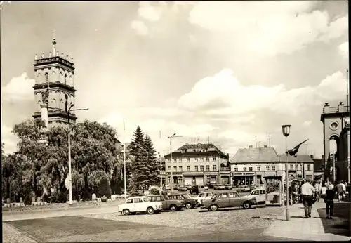 Ak Neustrelitz in Mecklenburg, Marktplatz mit Stadtkirche