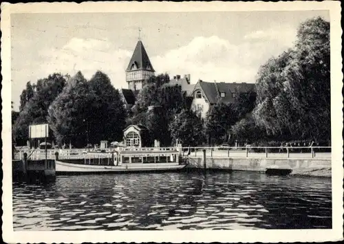 Ak Berlin Reinickendorf Tegel, Blick vom Wasser auf das Strandschloß