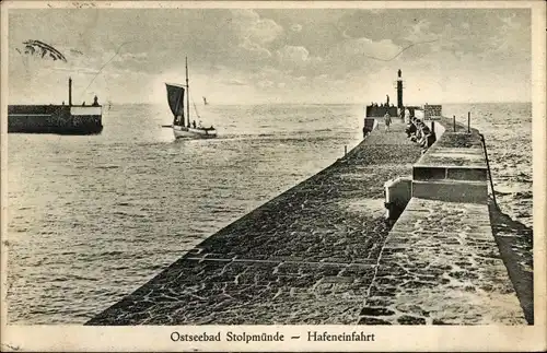 Ak Ustka Stolpmünde Pommern, Hafeneinfahrt