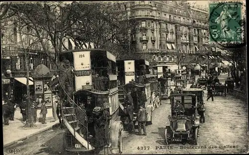 Ak Paris II., Boulevard des Italiens, Autobusse, Autos