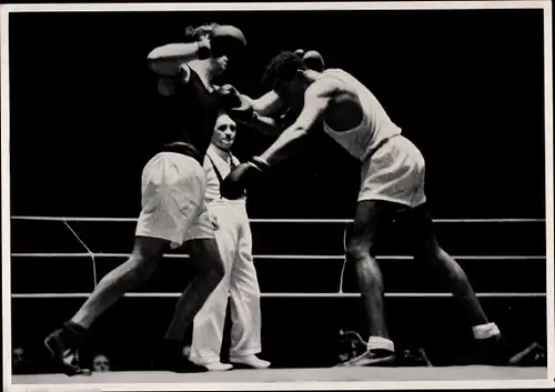 Sammelbild Olympia 1936, Boxer Herbert Runge gegen Lovell