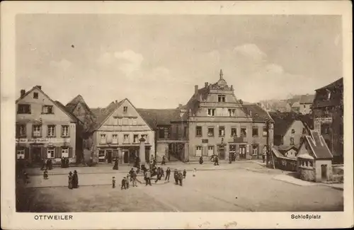 Ak Ottweiler im Saarland, Schlossplatz