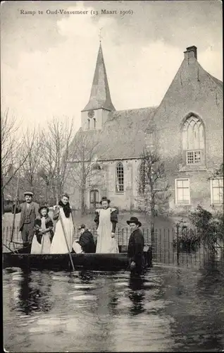 Ak Oud Vossemeer Tholen Zeeland Niederlande, Hochwasser, Kirche, Boot mit Anwohnern