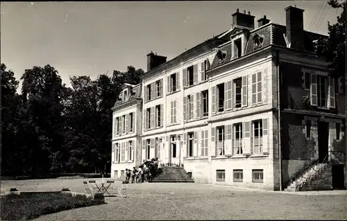 Ak La Chapelle Saint Mesmin Loiret, Le Château de la Source