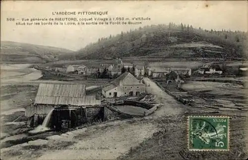 Ak Usclades et Rieutord Ardeche, Village