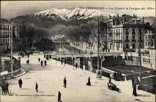 Ak Perpignan Pyrénées Orientales, Les Quais et le Canigou