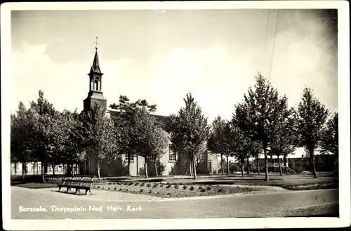 Ak Borssele Borsele Zeeland Niederlande, Dorpsplein Ned. Herv. Kerk