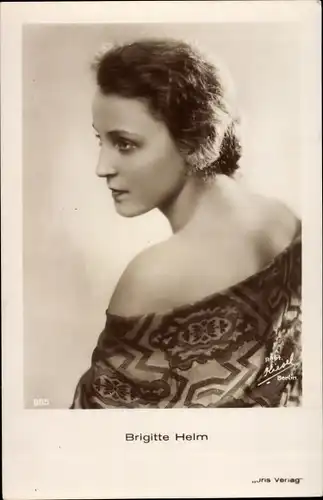 Ak Schauspielerin Brigitte Helm, bekannt aus Metropolis, Portrait