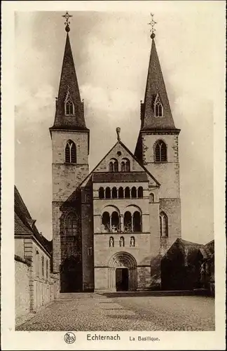 Ak Echternach Luxemburg, Petit Suisse luxembourgeoise, La Basilique