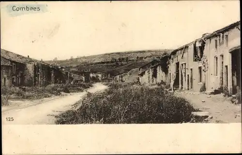 Ak Combres Lothringen Meuse, Straßenpartie, Kriegszerstörungen, I. WK