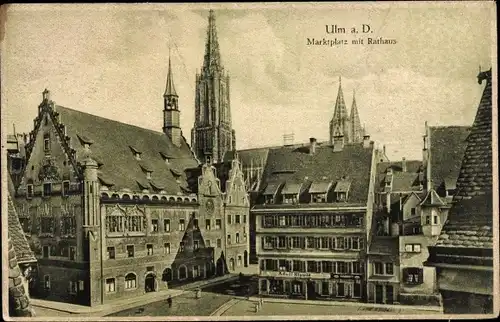 Ak Ulm an der Donau, Marktplatz mit Rathaus, Kirchtürme