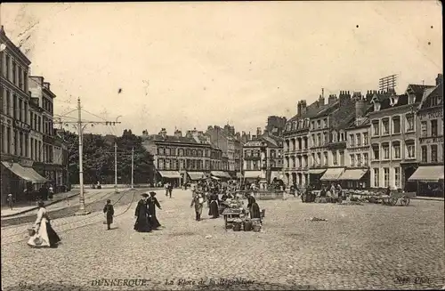 Ak Dunkerque Dünkirchen Nord, La Place de la Republique