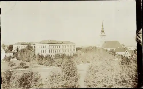 Foto Ak Ried im Innkreis in Oberösterreich, Teilansicht mit Kirche