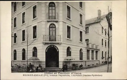 Ak Lourdes Hautes Pyrénées, Hotel et Pavillon d'Italie, Avenue Peyramale