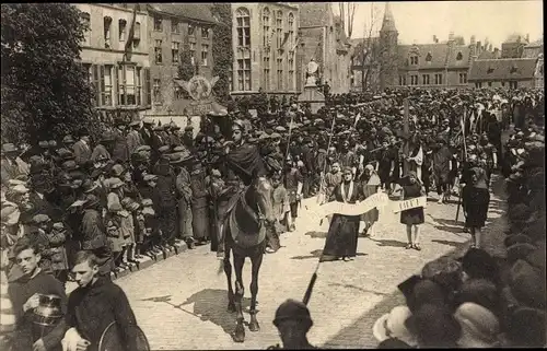 Ak Bruges Brügge Flandern Westflandern, Procession du St. Sang, Le Centurion