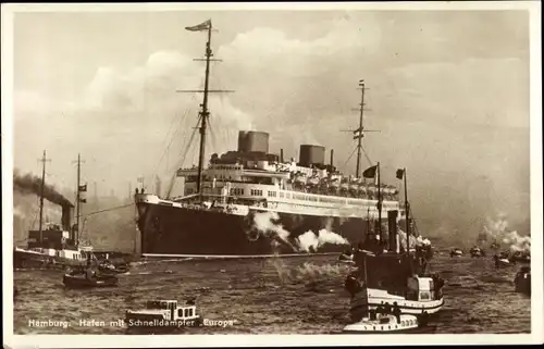 Ak Schnelldampfer Europa im Hamburger Hafen, NDL