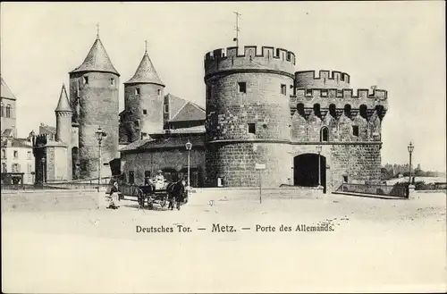 Ak Metz Moselle, Straßenpartie mit Blick auf das Deutsche Tor, Porte des Allemands