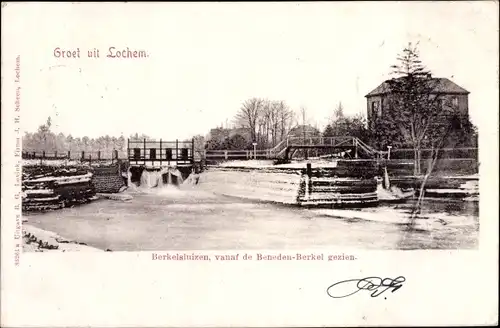 Ak Lochem Gelderland, Berkelsluizen, vanaf de Beneden-Berkel gezien