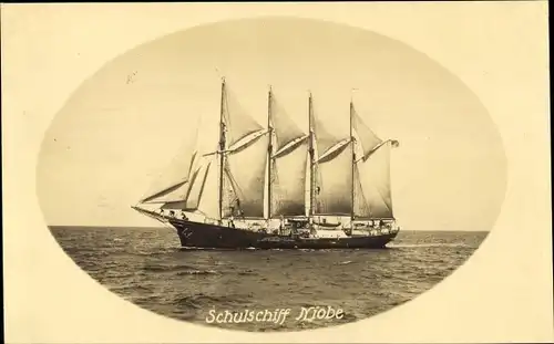 Foto Ak Deutsches Kriegsschiff, Segelschulschiff Niobe