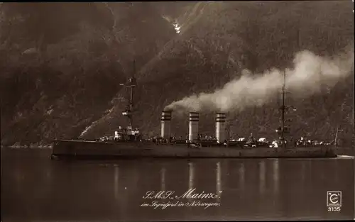 Ak Deutsches Kriegsschiff, SMS Mainz, Kleiner Kreuzer in Norwegen, MLC 3135