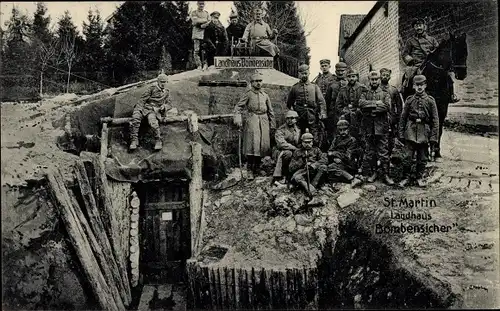 Ak Saint Martin Frankreich, Landhaus Bombensicher, Deutsche Soldaten in Uniformen, I WK