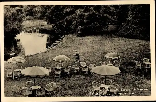 Ak Hilversum Nordholland Niederlande, Hotel Cafe Heidepark, Tische, Sonnenschirme